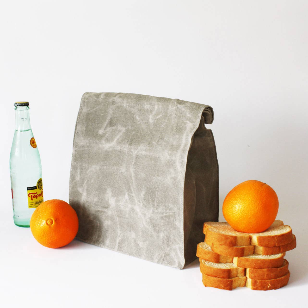 Waxed canvas lunch bag